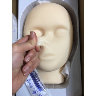 ĐÂU CANH HỌC TIÊM FILLER