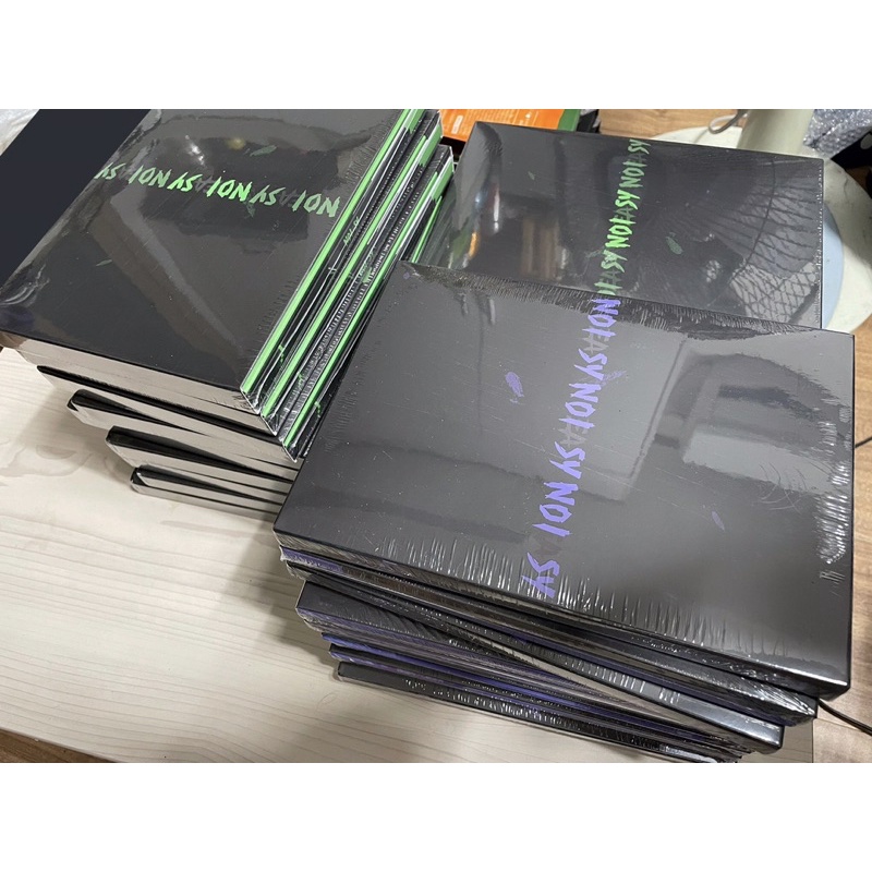 Tranh ảnh Stray Kids nguyên seal ko pob