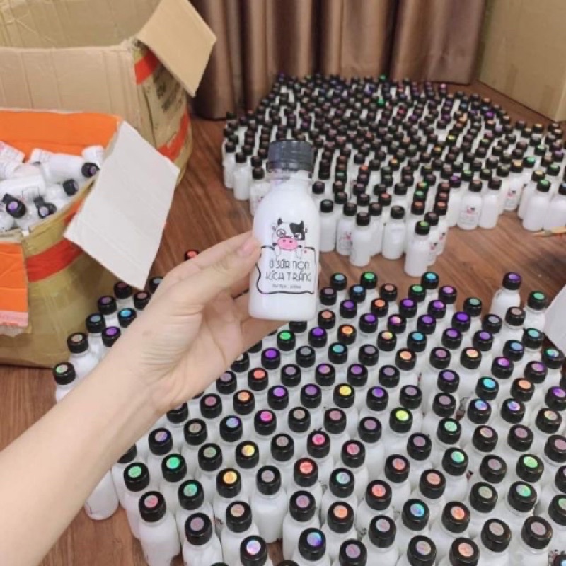 Ủ Sữa Non Kích Trắng Mặt Và Body