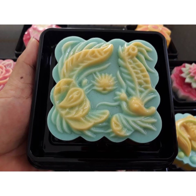 Khuôn trung thu nhấn Vĩnh Trường 200g- mẫu số 3,4,17- rồng,phụng,sen- dùng nhấn bánh trung thu,dẻo nướng,nhấn xôi