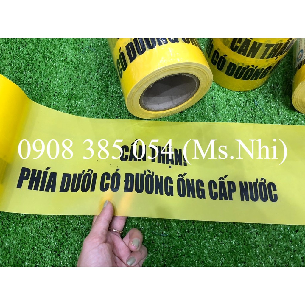 Băng rào cảnh báo bên dưới có đường ống nước- Hình thật