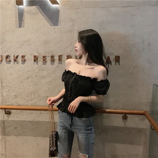 Áo thắt eo tay phồng trễ vai
