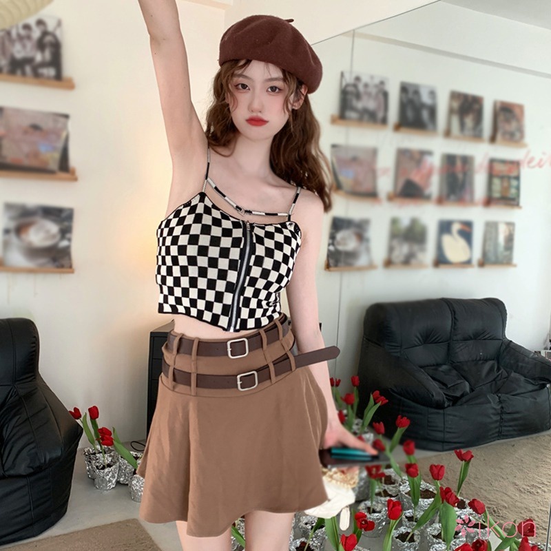 Áo Croptop Dệt Kim Hoạ Tiết Kẻ Sọc Phối Khoá Kéo Thiết Kế Quyến Rũ