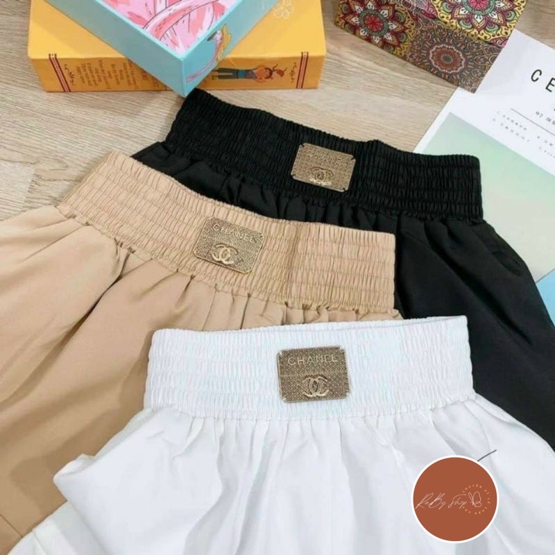 Quần Short Đùi Lụa  SALE GIÁ GỐC  Mềm Mát , Mặc Đi Chơi , Chất Liệu Lụa Cao Cấp , Cạp Chun Nhiều Màu , Dễ Phối Đồ