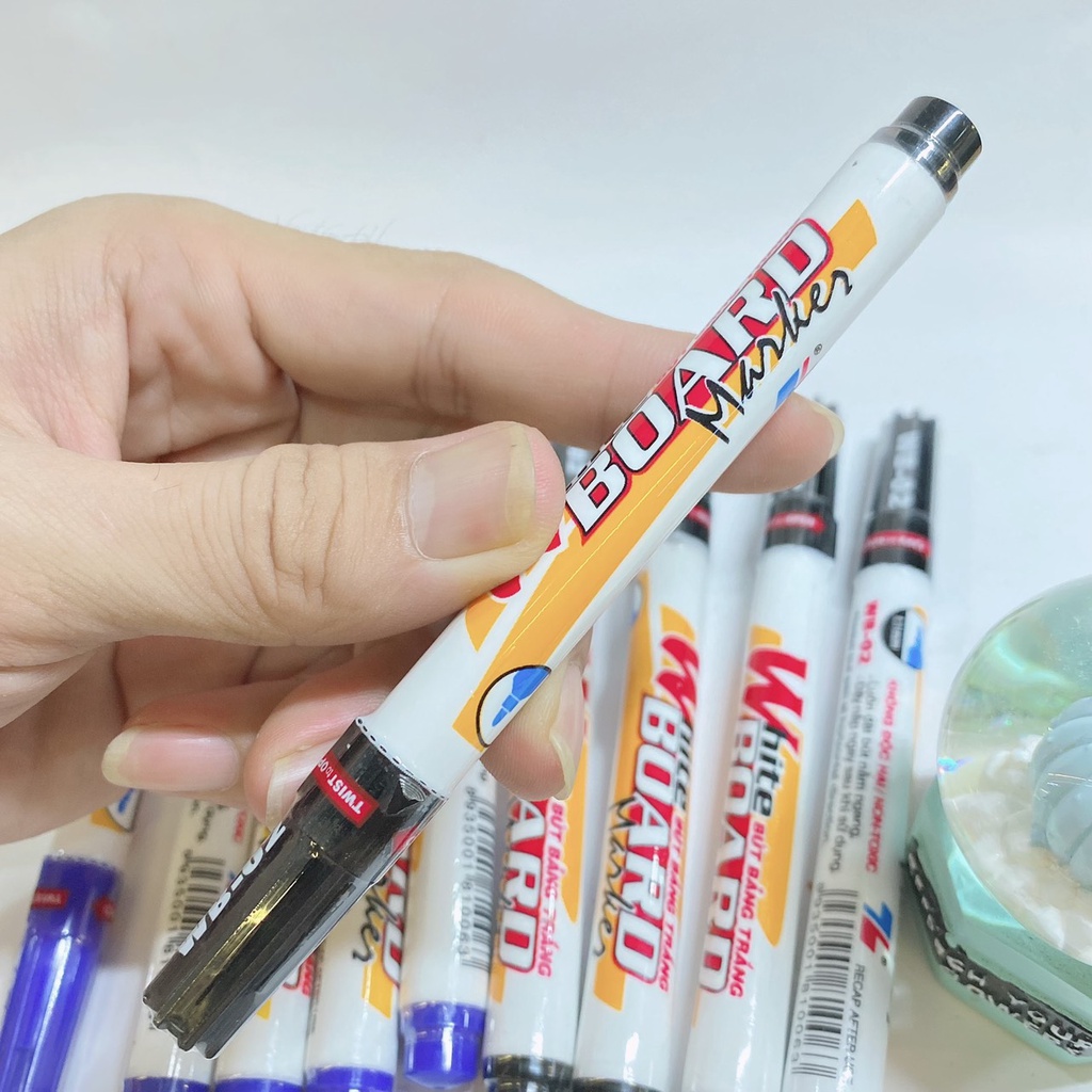Bút lông viết bảng Thiên Long, Bút bảng trắng không độc hại, cầm vừa tay, ngòi 1.1mm