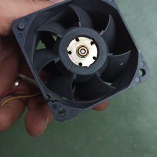 Quạt delta 12v 1.2A, 1.68A vuông 6cm