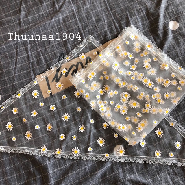 Khăn bandana ren hoa cúc trắng