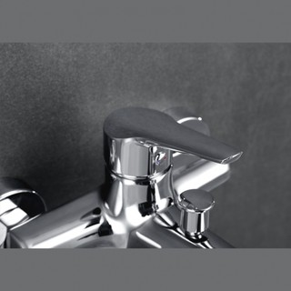 Vòi tắm sen tay Hugo HG2104