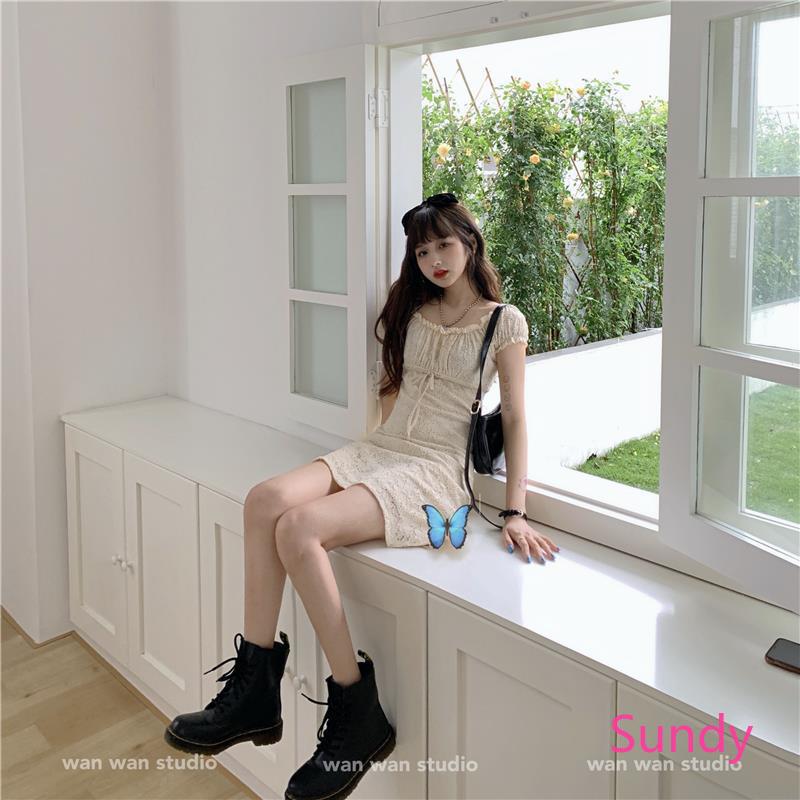 Đầm hoa phong cách retro thời trang xinh xắn cho nữ