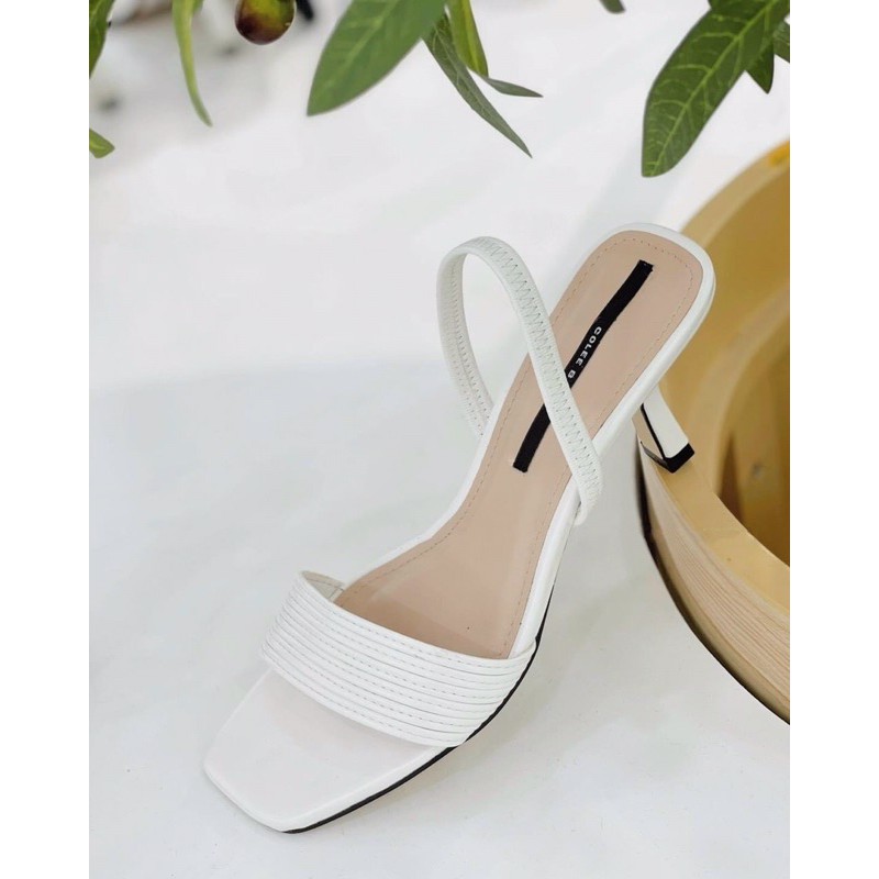 Sandal dây bản to