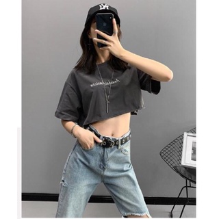 Áo thun croptop form rộng