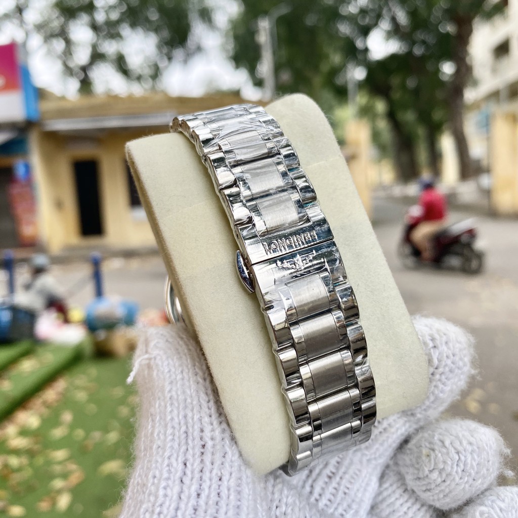 Đồng Hồ NAM l.g. O32 TRẮNG Chống Xước, Chống Nước TUYỆT ĐỐI - TẶNG 1 Vòng Đá tỳ Hưu + 2 pin AG4 | BigBuy360 - bigbuy360.vn