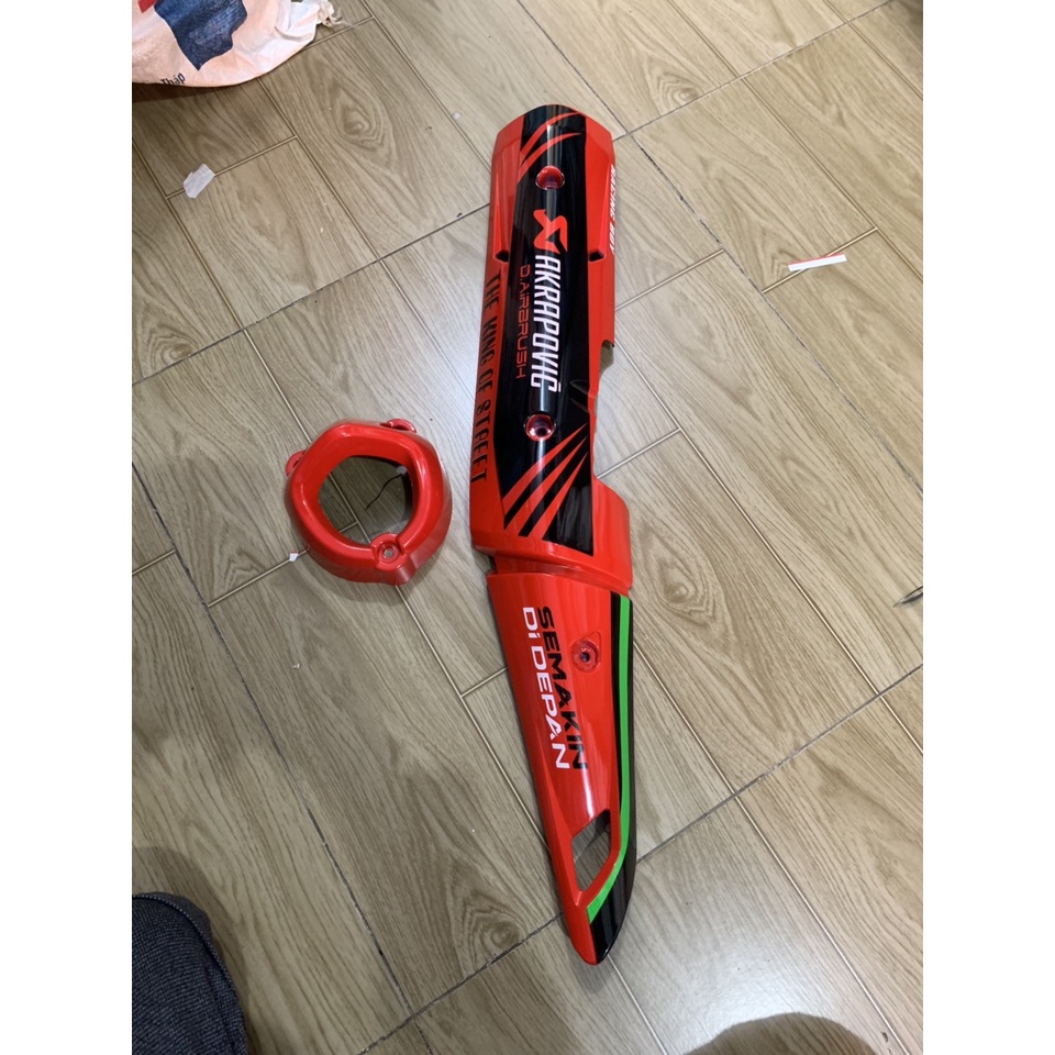 Ốp pô và chụp đích pô xe exciter 150 màu đỏ đen mẫu zin
