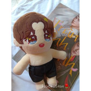 DOLL TIÊU CHIẾN & VƯƠNG NHẤT BÁC 20CM ( TẶNG KÈM QUẦN HOẶC ẢNH )