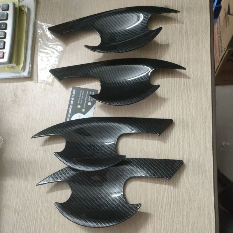 Ốp tay hõm Mazda 3 - 2020,2021 Cacbon