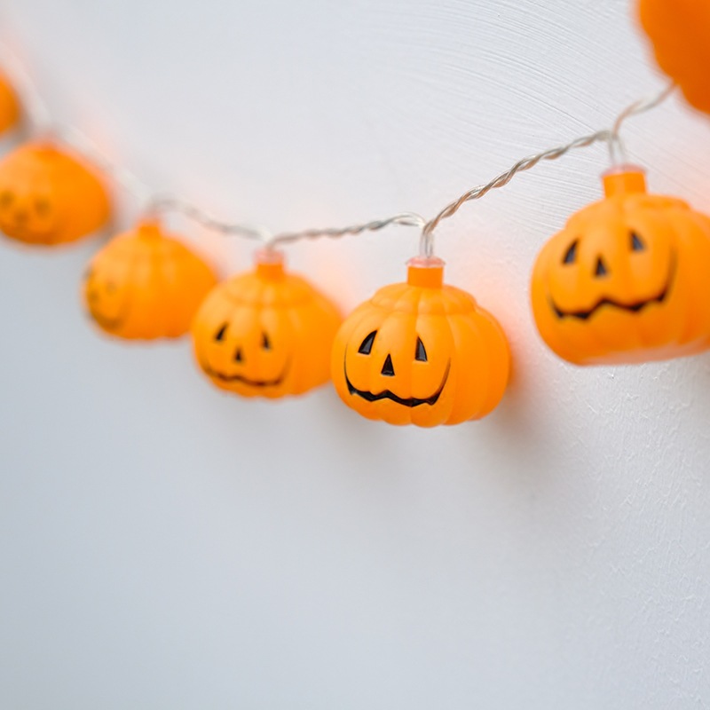 Dây đèn LED 10 bóng hình quả bí ngô dài 1m trang trí halloween