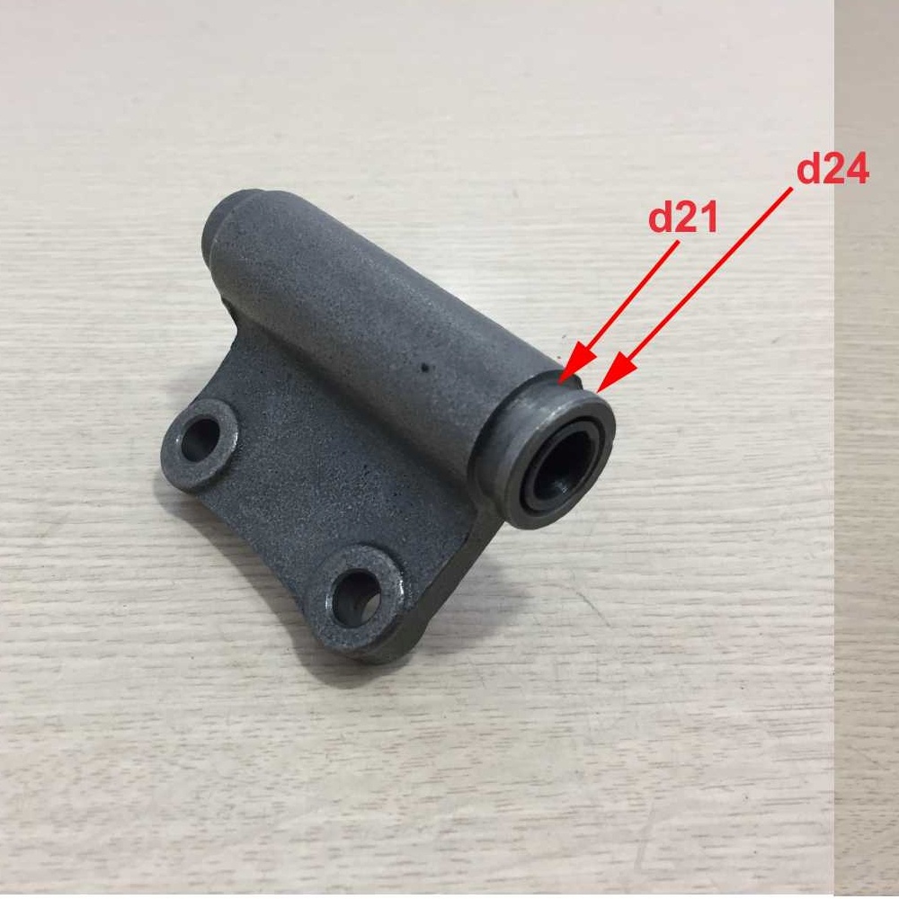 Tổng côn dưới  xe tải 4.5 tấn , Xi lanh F24mm, lỗ dầu M9, tâm lỗ bắt 52mm. Mã SP CA1049, Hàng Hangda