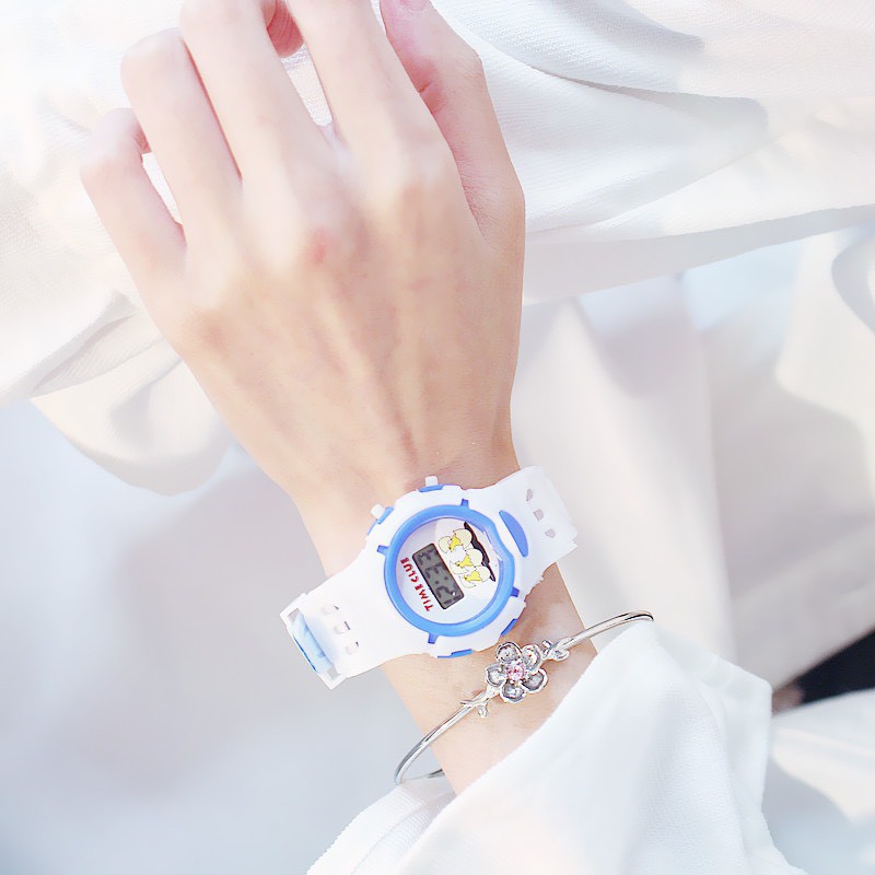 Đồng hồ trẻ em điện tử thời trang siêu xinh giá rẻ DH81 | BigBuy360 - bigbuy360.vn