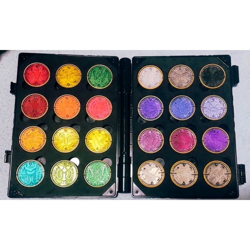 Kamen Rider OZU - Medal