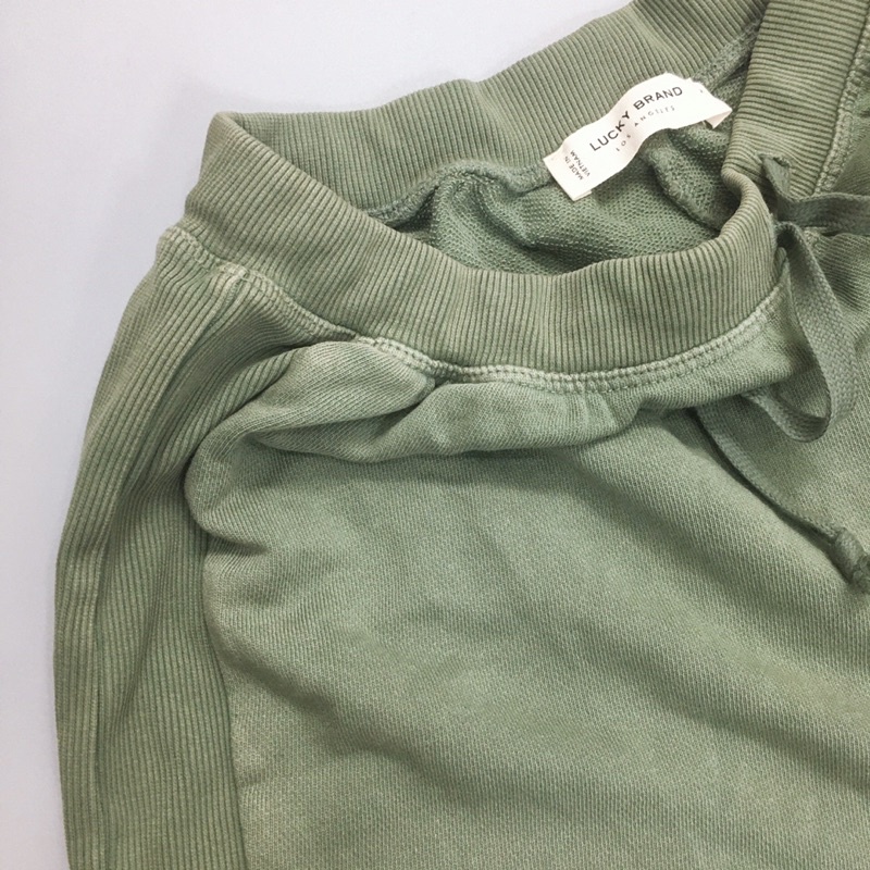 quần shorts LUCKY BRAND da cá xuất xịn