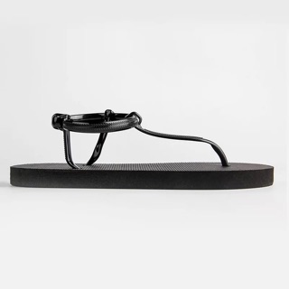 Giày sandal xỏ ngón