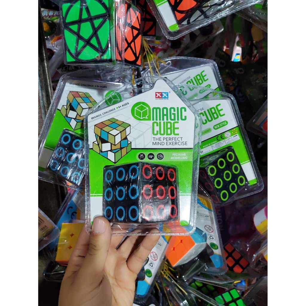 Rubik 3x3 nhựa xoay 4 mặt viền đen bo góc chữ o