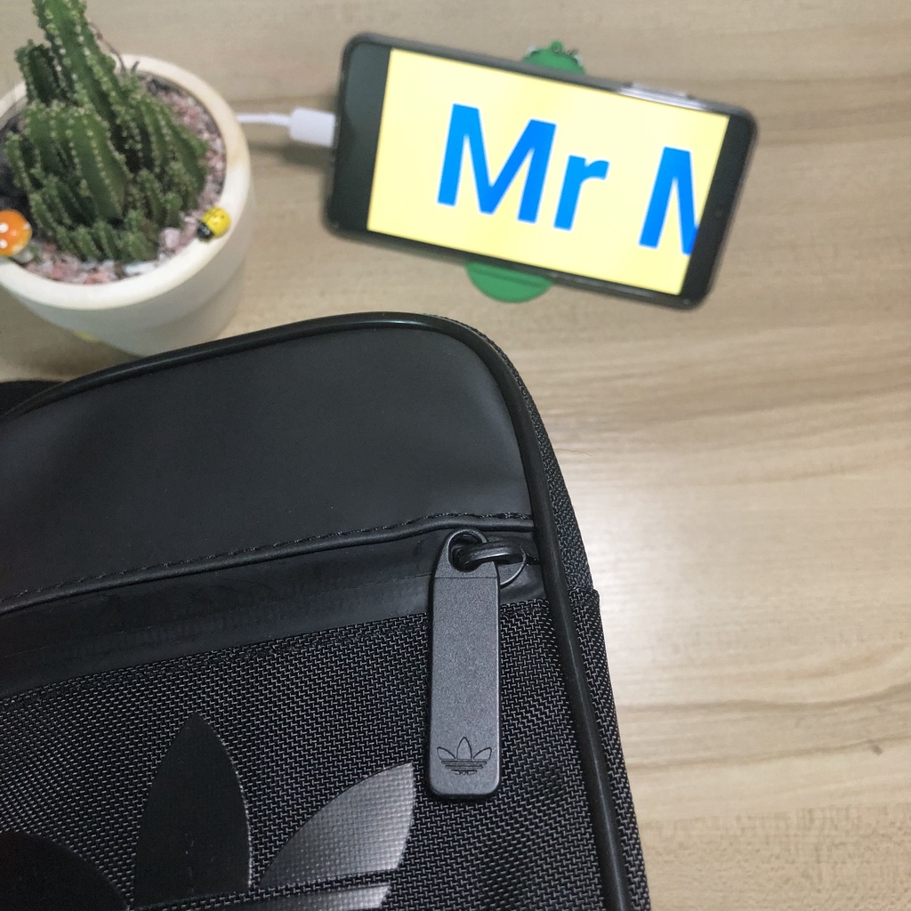 Túi đeo chéo nam nữ Adidas mini TC01