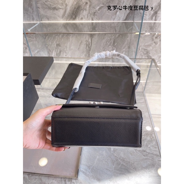 Túi đeo chéo nữ Chrome Hearts da thật cao cấp