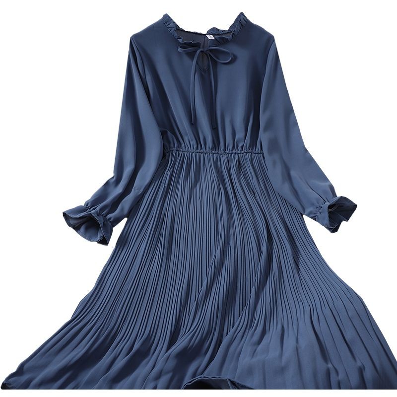 Đầm xếp ly và váy hoa nhí vintage | BigBuy360 - bigbuy360.vn