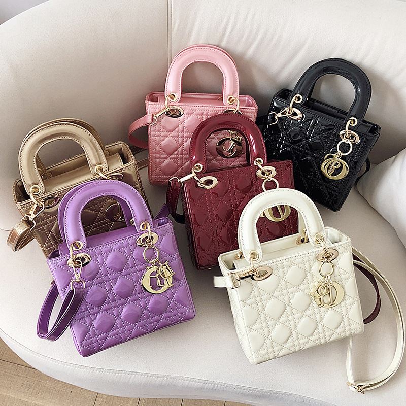 Túi xách da đeo vai thêu họa tiết thời trang Âu Mỹ cho nữ