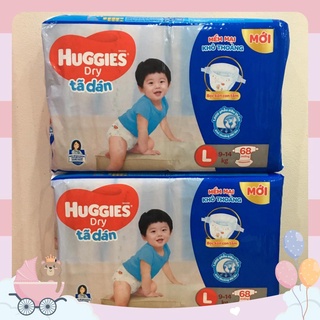 Combo 02 tã dán Huggies L68, bọc kén con tằm mới (cho trẻ 9-14kg) _Hàng mới,có sẵn