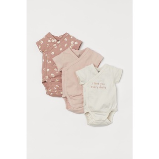 Set 3 bodysuits cài cúc chéo, tone hồng trắng, in hoa nhí, Hờ mờ UK săn SALE