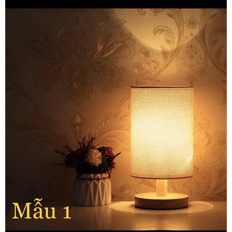 Đèn Led ngủ để bàn chân gỗ , Order 3 tuần