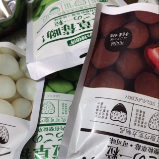 Kẹo socola bọc dâu