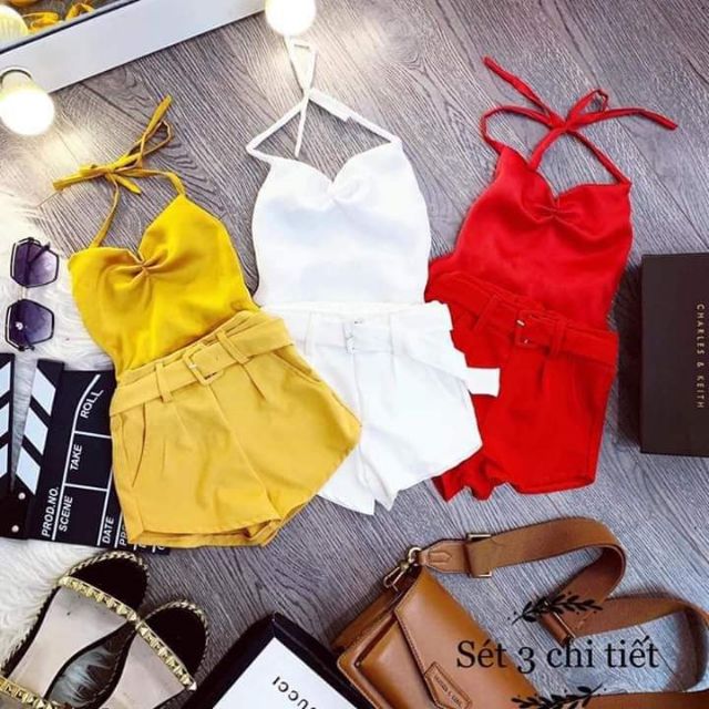 Sỉ bộ bé gái