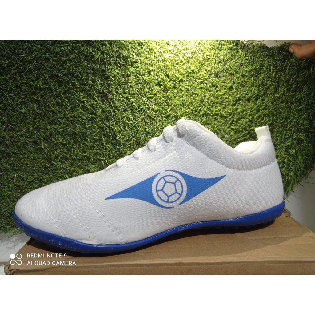 Giày vải nam đá bóng , đá banh khâu full đế , siêu bền Thangloishoe đế xanh