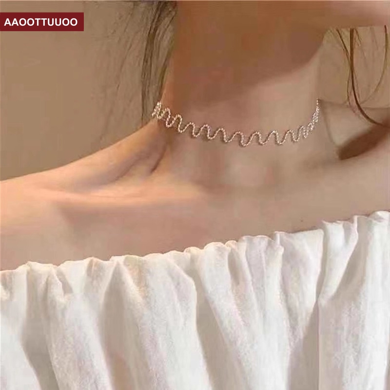 Dây chuyền choker dạng dây bện nhỏ nhắn đính hạt châu đơn giản có 4 kiểu dáng thời trang dành cho nữ