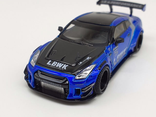 Xe Mô Hình LB Nissan GT-R (R35) Type2, Rear Wing ver3 1:64 MiniGT ( Xanh )