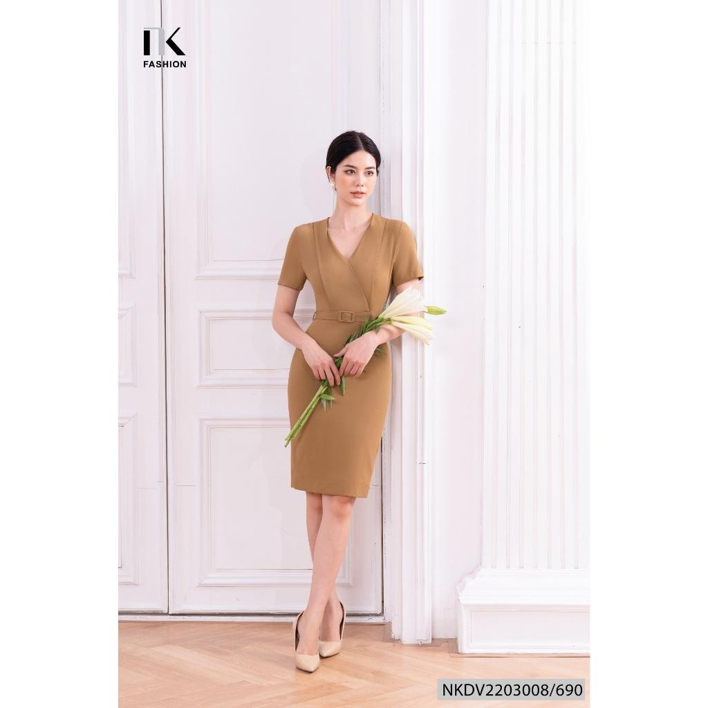 Đầm Thiết Kế Dáng Ôm Cổ V NK Fashion Xẻ Sau Thanh Lịch, Chất Vải Mềm Mát Chuẩn Phom NKDV2203008