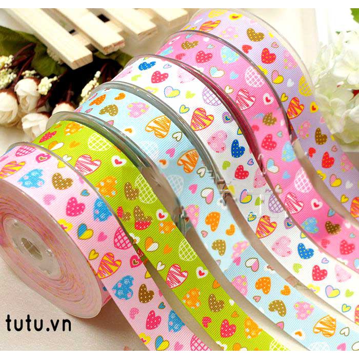 RUY BĂNG GÂN 25MM HỌA TIẾT TRÁI TIM VUI NHỘN HT25-047