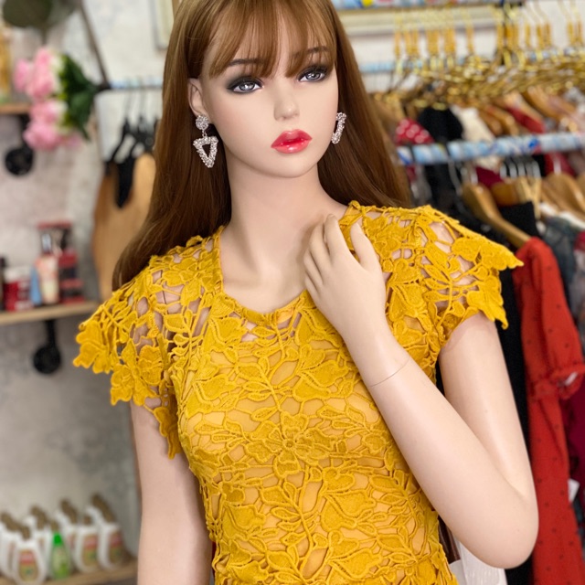 Đầm ren thiết kế