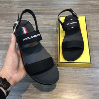 Dép sandal quai chéo