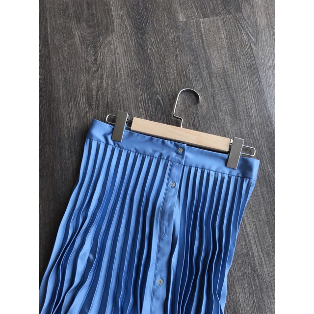 10.10 HOT . Sale . 🍀 9.9 Chân váy stradivarius mẫu 2020 (Asymmetric pleated skirt) .. 🍀 . . . . ✪ new