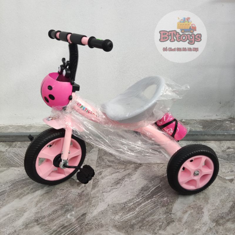 Xe đạp 3 bánh, Xe con bọ kèm bình nước