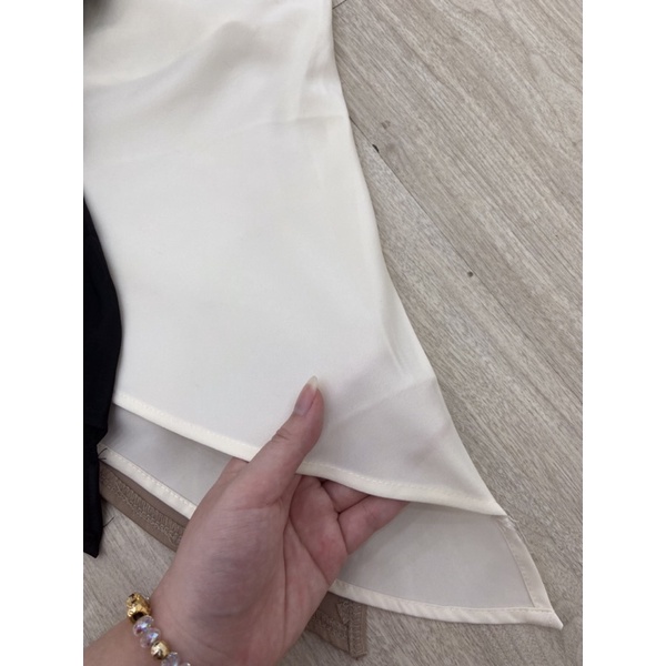 áo dây lụa cổ rũ