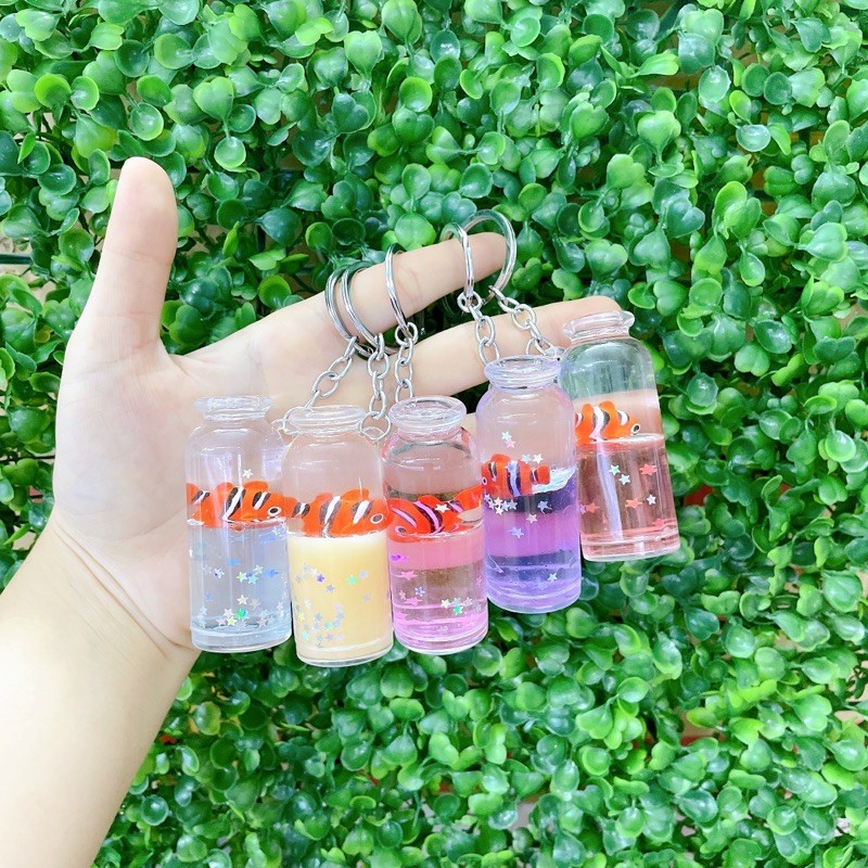 Móc khoá nước 1