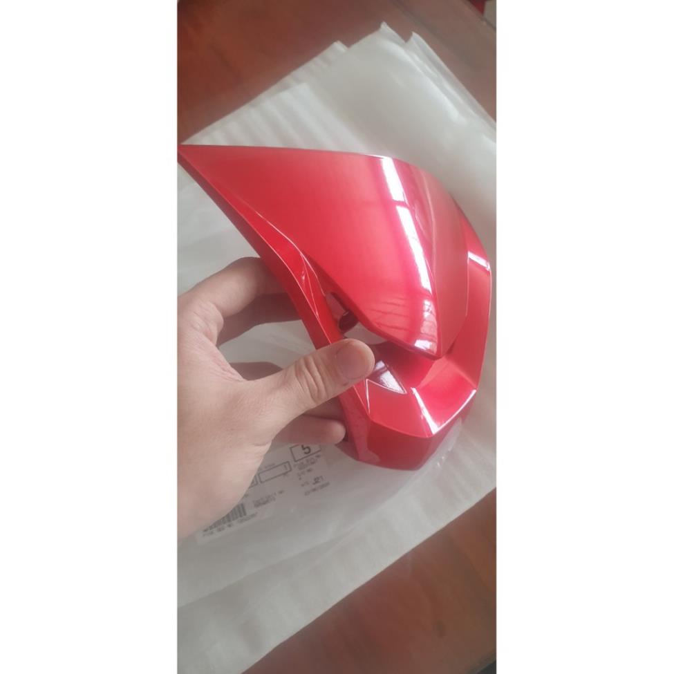 Nắp ốp đầu trước Luvias đỏ nhũ