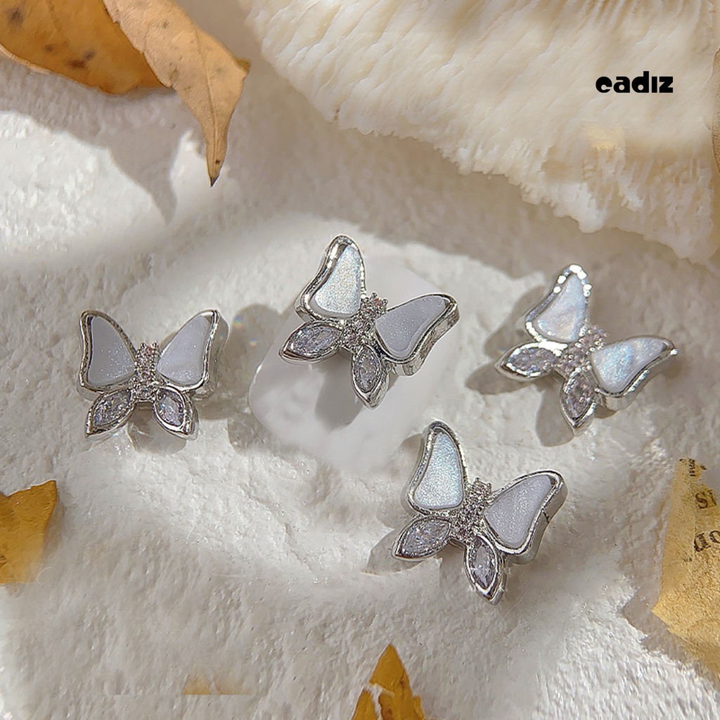 Set 2 Phụ Kiện Trang Trí Móng Hình Bướm 3D Lấp Lánh Không Bị Phai Màu Dành Cho Nữ