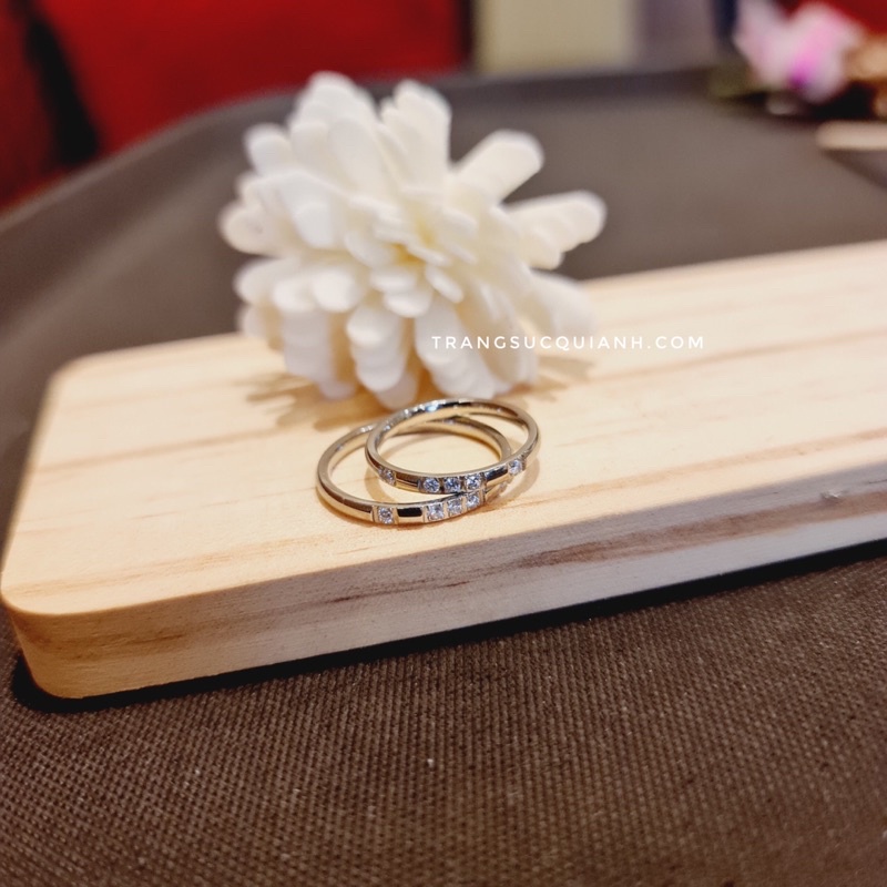Nhẫn Titan - Nhẫn Titan Đính 5 Đá Màu Bạc