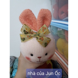 thỏ bông halu
